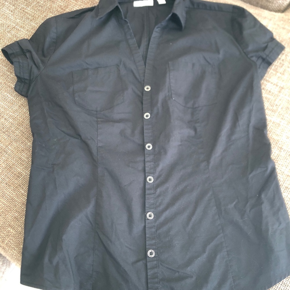 Women’s Black dress shirt